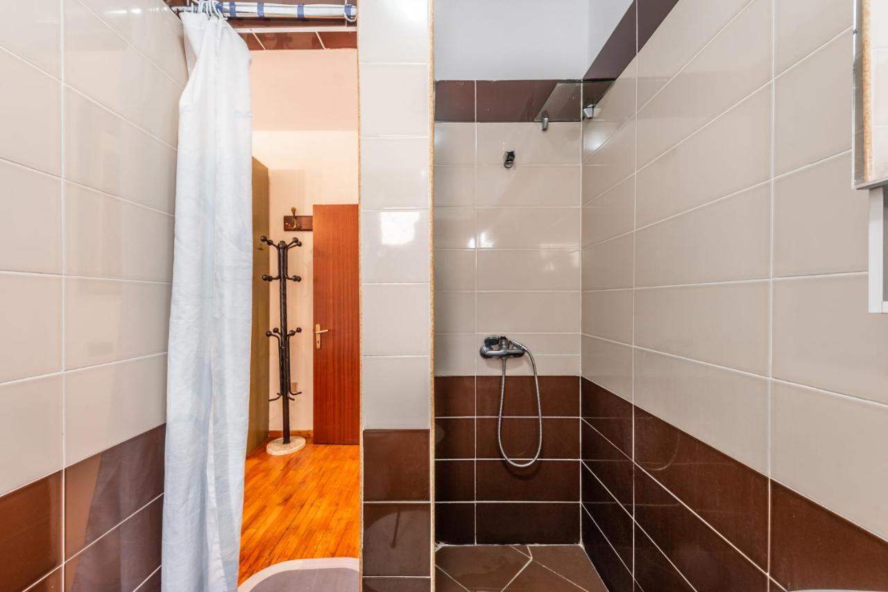 Vintage And Warm 2Br Apartament In Tirana Zewnętrze zdjęcie