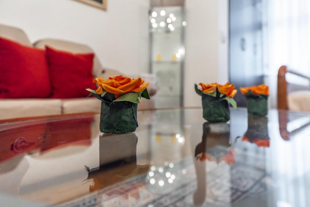 Vintage And Warm 2Br Apartament In Tirana Zewnętrze zdjęcie