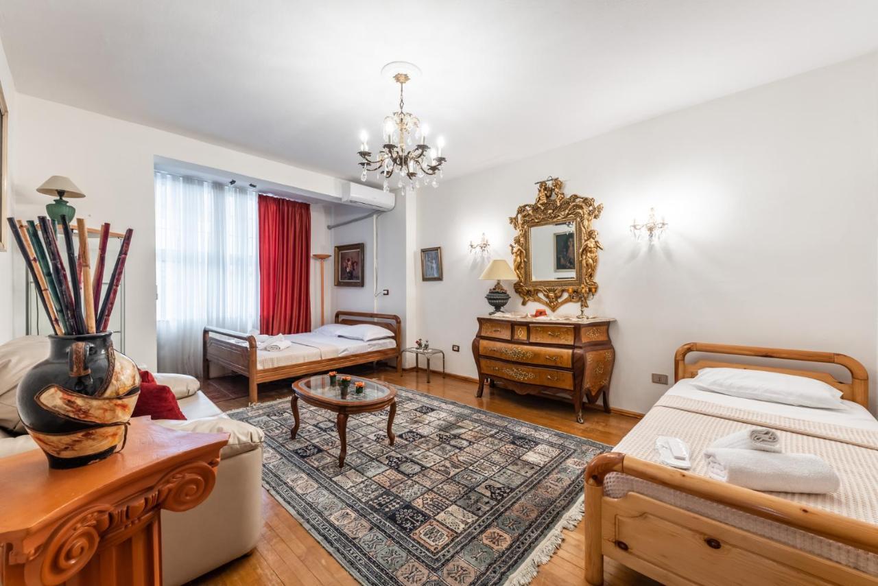 Vintage And Warm 2Br Apartament In Tirana Zewnętrze zdjęcie